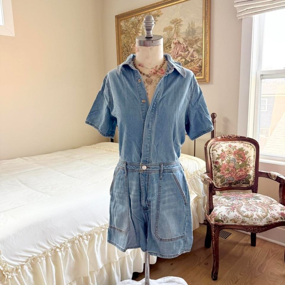 Jean romper scoop denim short romper soft washed denim 2000s size medium - Picture 2 of 8